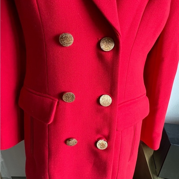 Elliatt Vibrant Red Long Coat Double breasted gold buttons NWOT quiet luxury - Picture 14 of 15